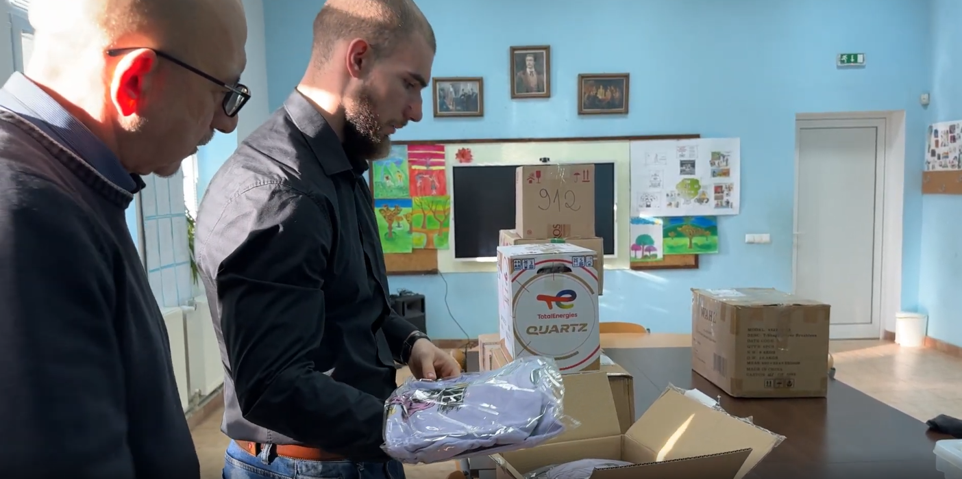 Момент от кампанията